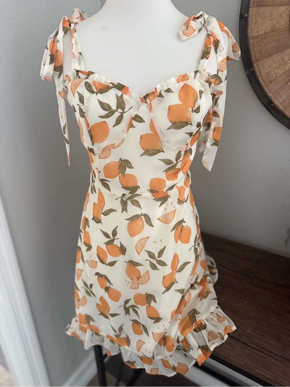 RIHOAS Womens Size XS White Yellow Lemon Citrus Print Tie Shoulder Ruffle Dress
